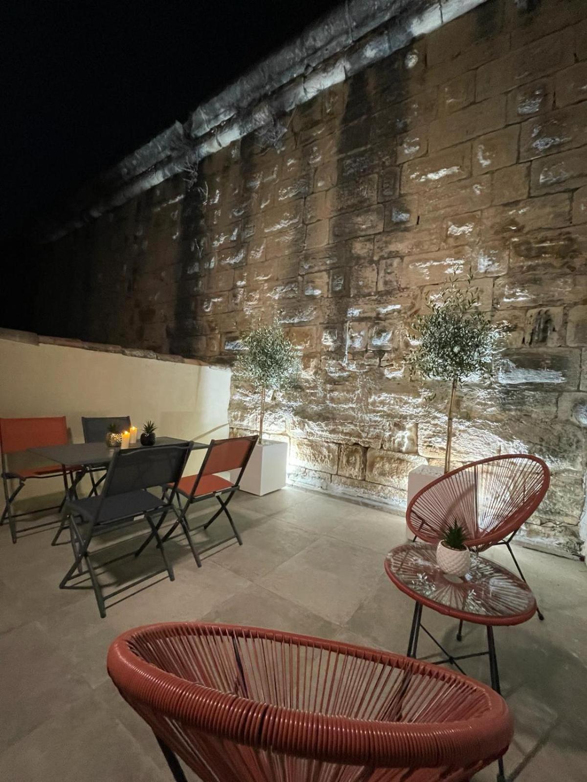 Maison Cosy, 2 Chambres, Adossee Aux Remparts Aigues-Mortes Eksteriør billede